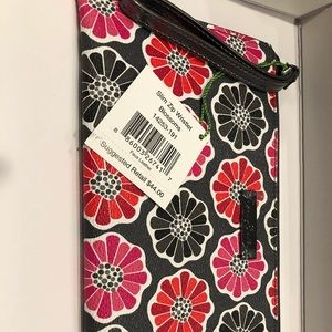 Vera Bradley Slim Zip Wristlet In Blossoms pattern
